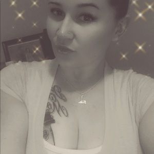 Meet your Posher, Elisabeth